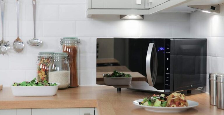 رقم مركز صيانة ميكروويف زانوسى مصر 01128711178 تصليح الميكرويف zanussi